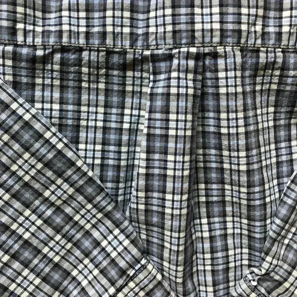 Old Navy Long Sleeved Button Down  Shirt Size 3T - Picture 13 of 15